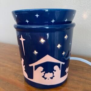 Scentsy Silent Night Full Size Wax Warmer - With Box
